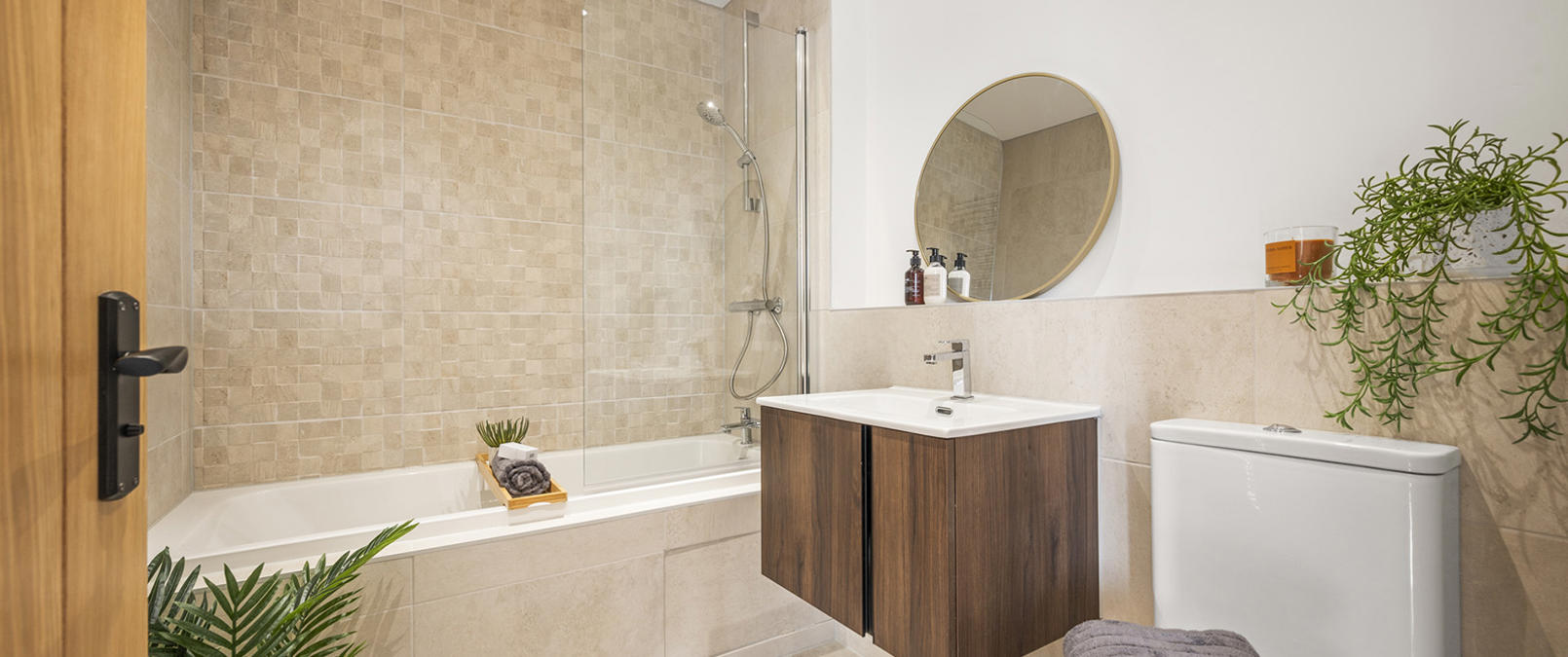 Trent Lane Show Home Bathroom